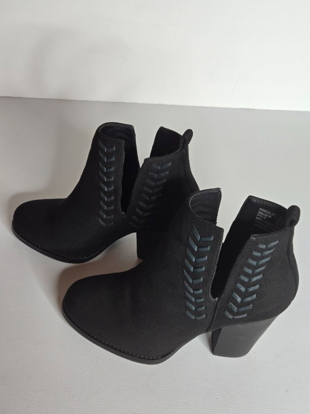 Dominique Nicole Black Booties Sz 8W - Picture 2 of 10